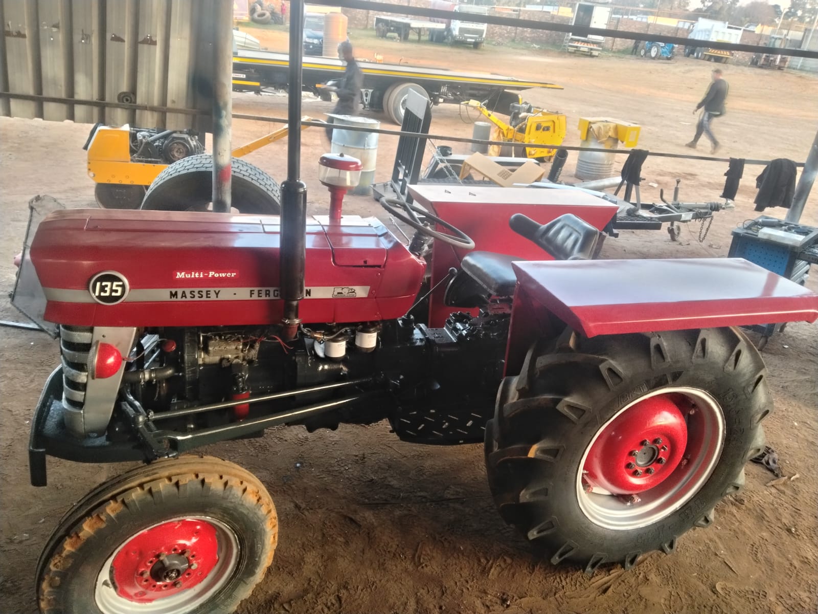 Massey Ferguson 135 Trekker / Tractor - Image 3