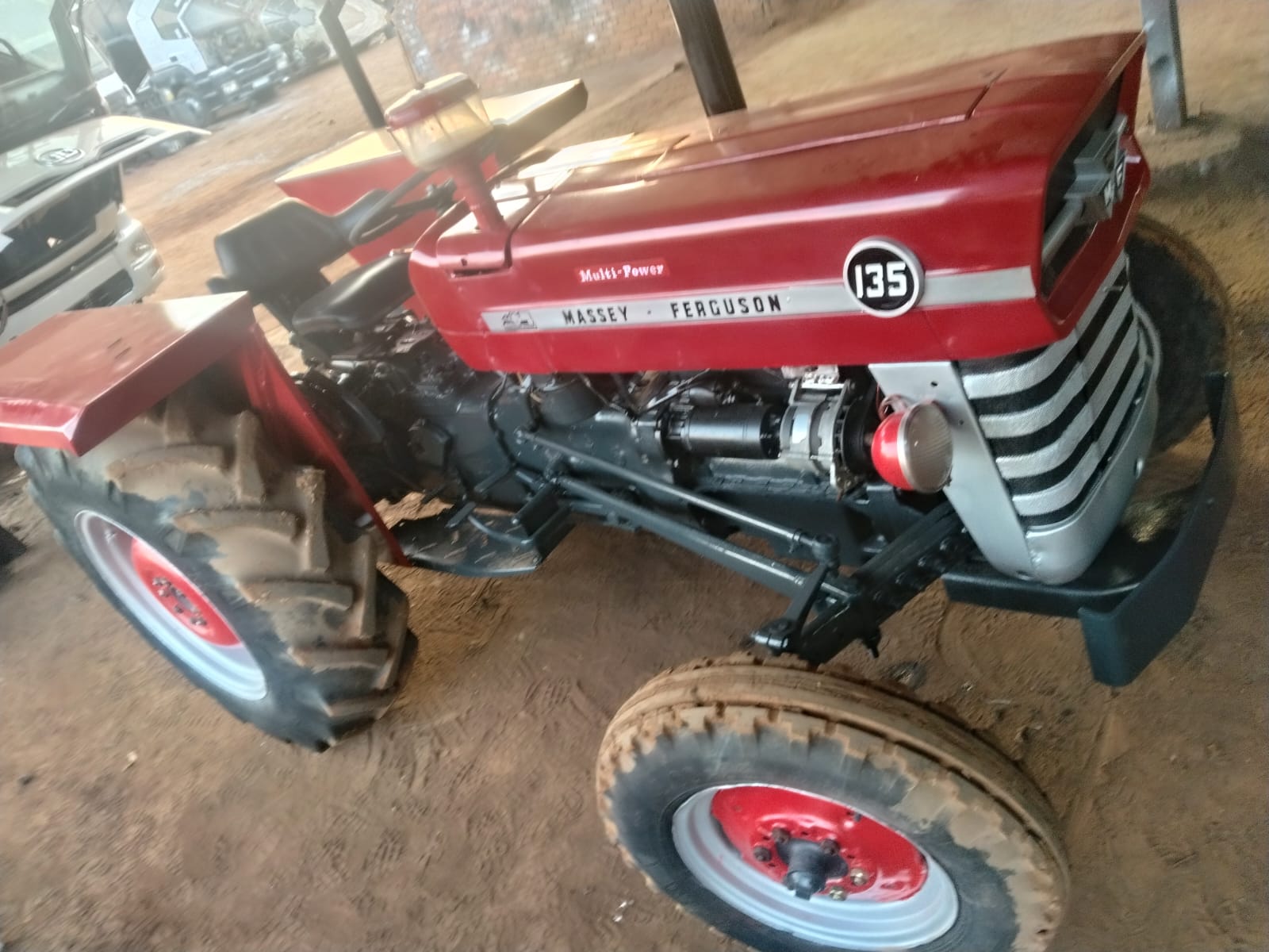 Massey Ferguson 135 Trekker / Tractor