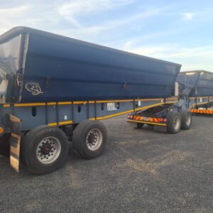 Alternative view of 40 Cube Leader Side Tipper Trailer / Sleepwa