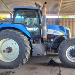 New Holland T8040 Cab Trekker / Tractor