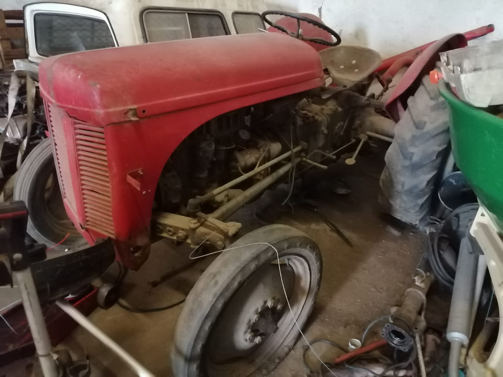 Massey Ferguson Vaaljapie Trekker / Tractor
