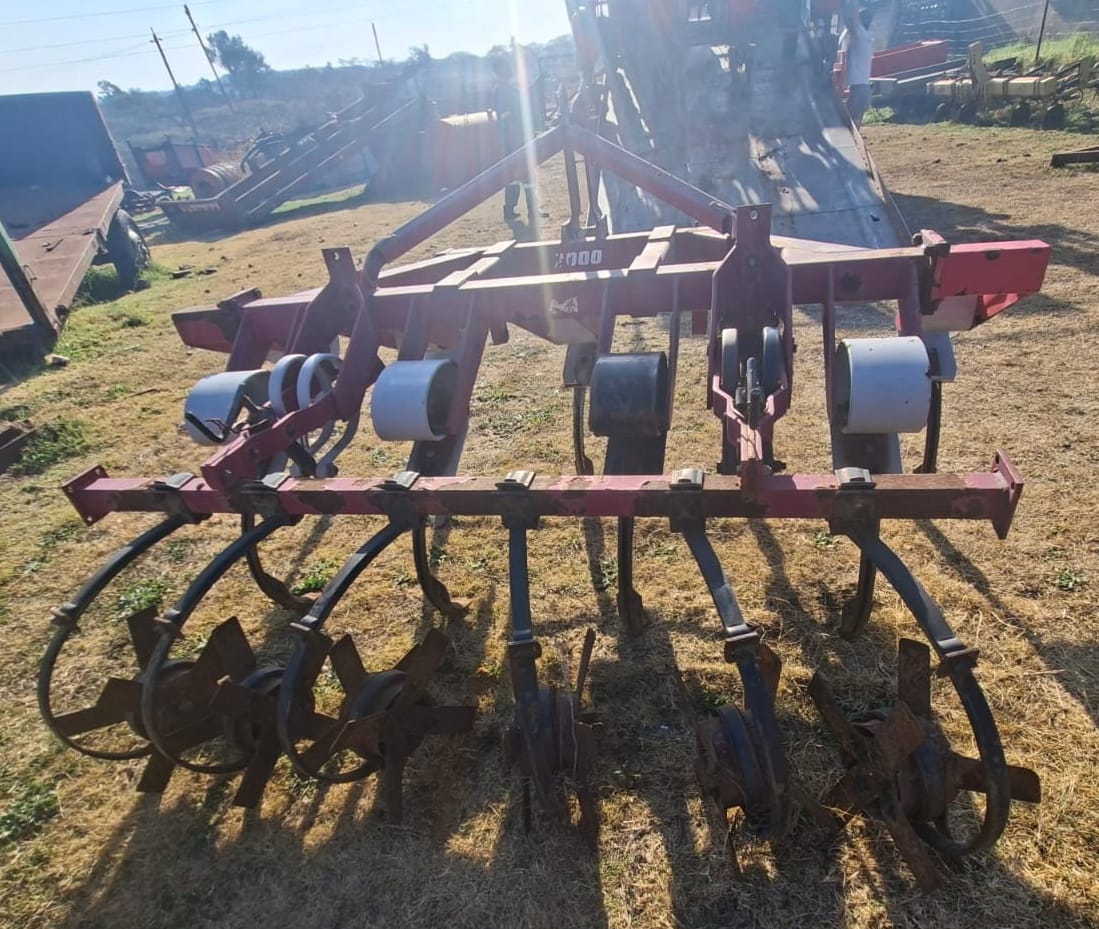 9 Tine Kongskilde Vibroflex 2000 with Rollers - Image 5