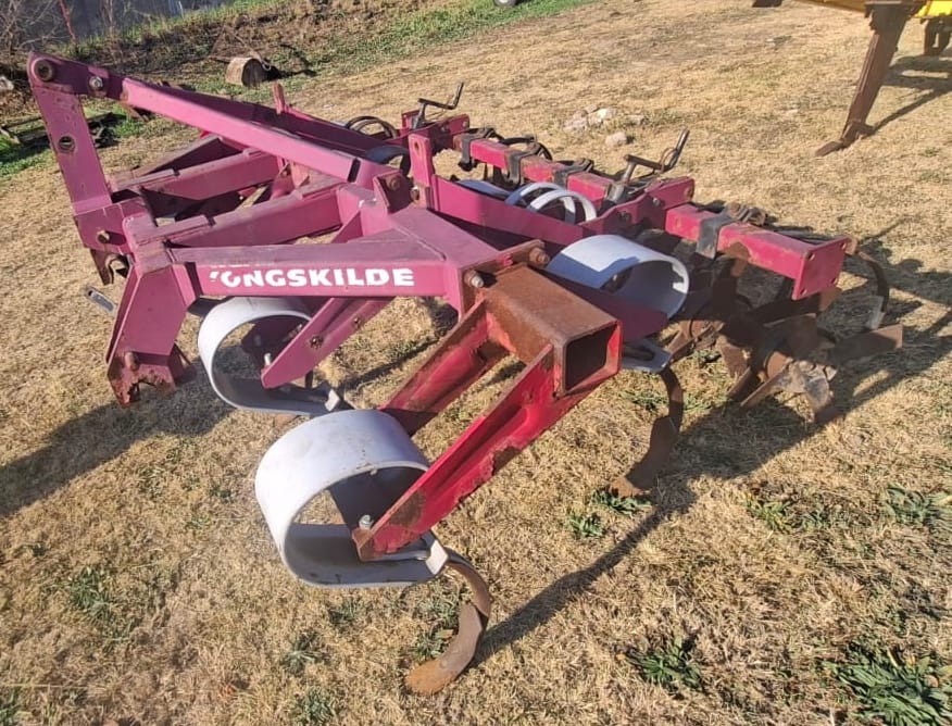 9 Tine Kongskilde Vibroflex 2000 with Rollers - Image 3