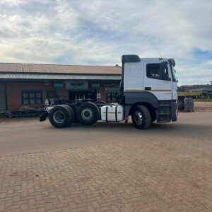 Mercedes Benz 2535 Truck / Trok