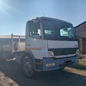 Mercedes Menz 1517 Dropside Truck / Trok