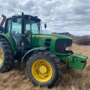 John Deere 6930 Trekker / Tractor