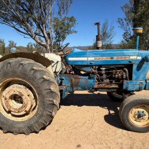Alternative view of 1974 Ford 5000 Trekker / Tractor