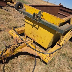 Tipwa / Tipper with Skip Bin
