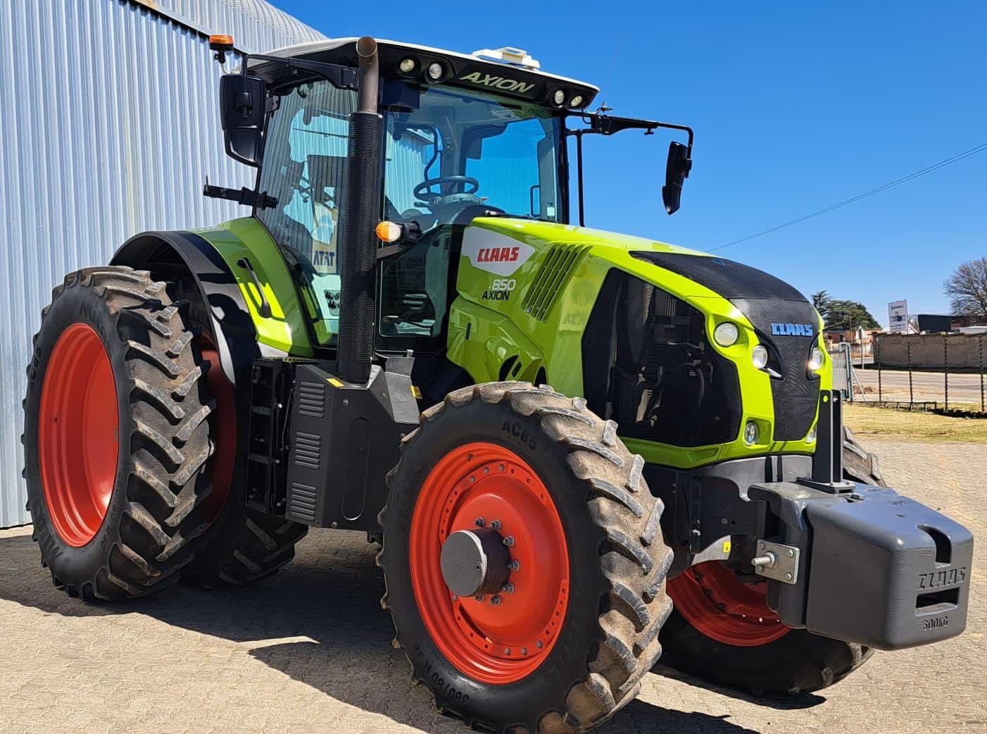 Claas Axion 850 Trekker / Tractor