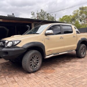 Toyota Hilux 3.0 D-4D Legend 45 4x4 DC Bakkie / Pickup