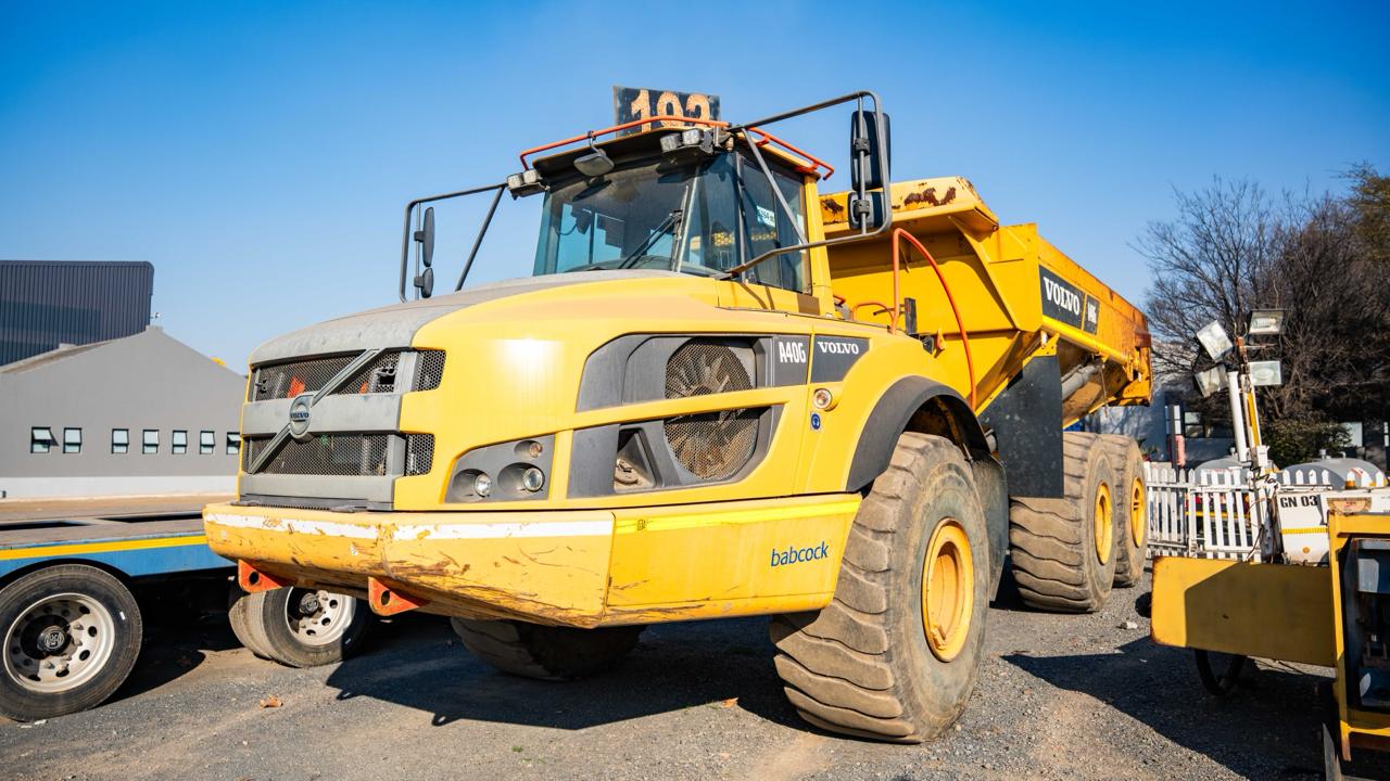 2 x Volvo A40G Articulated Dump Truck / Trok