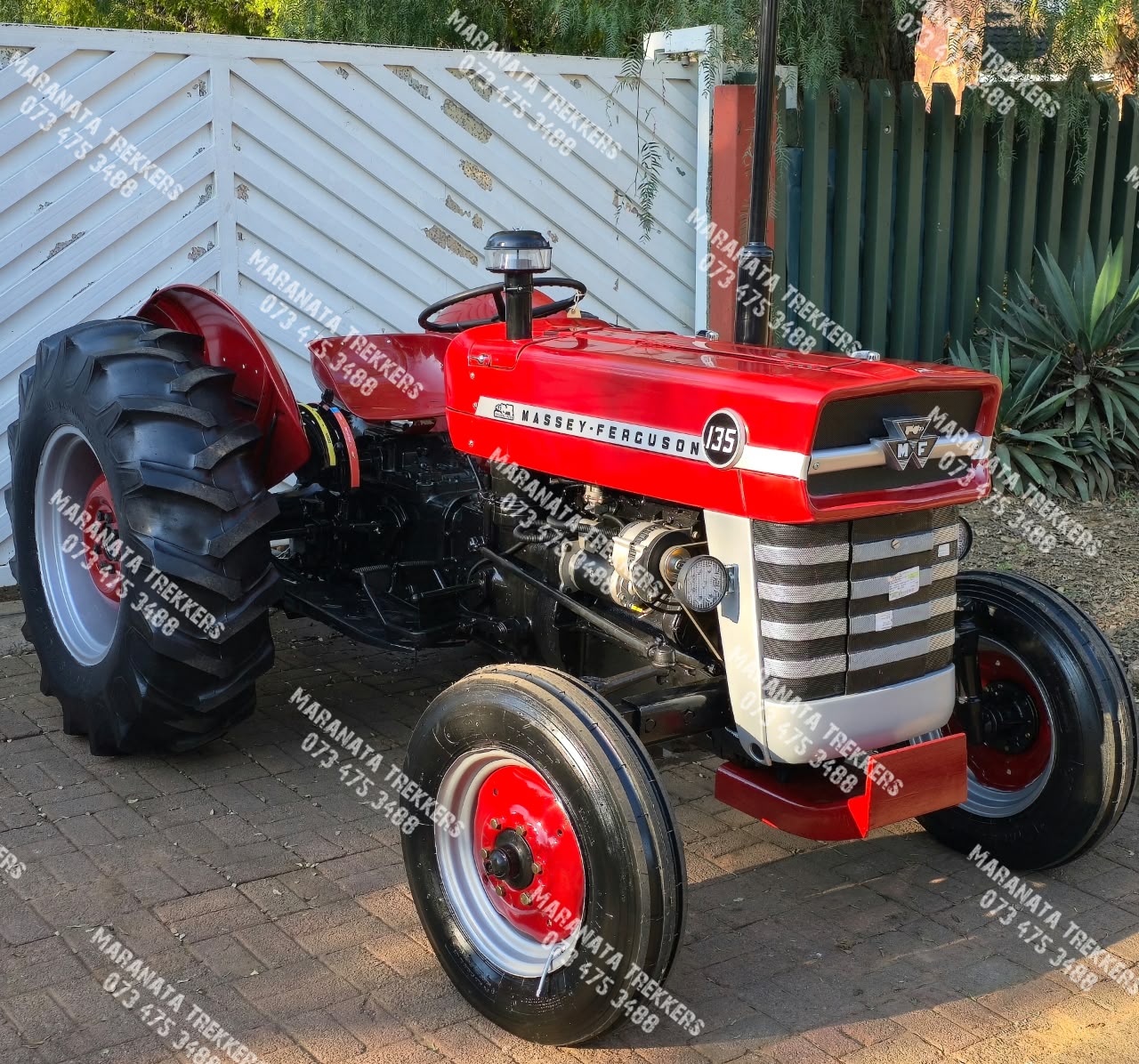 Massey Ferguson 135 Trekker / Tractor
