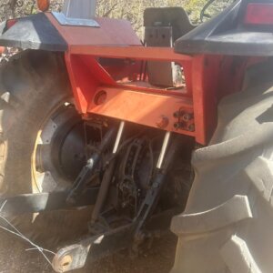 Alternative view of Massey Ferguson 650S 4x4 Trekker / Tractor