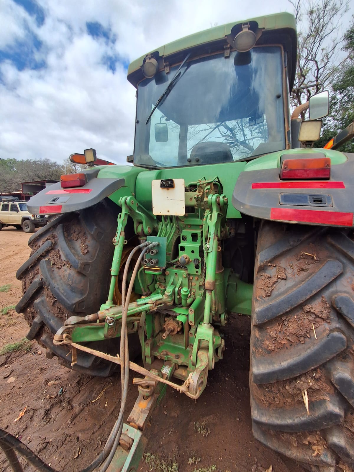 John Deere 7920 Trekker / Tractor - Image 2