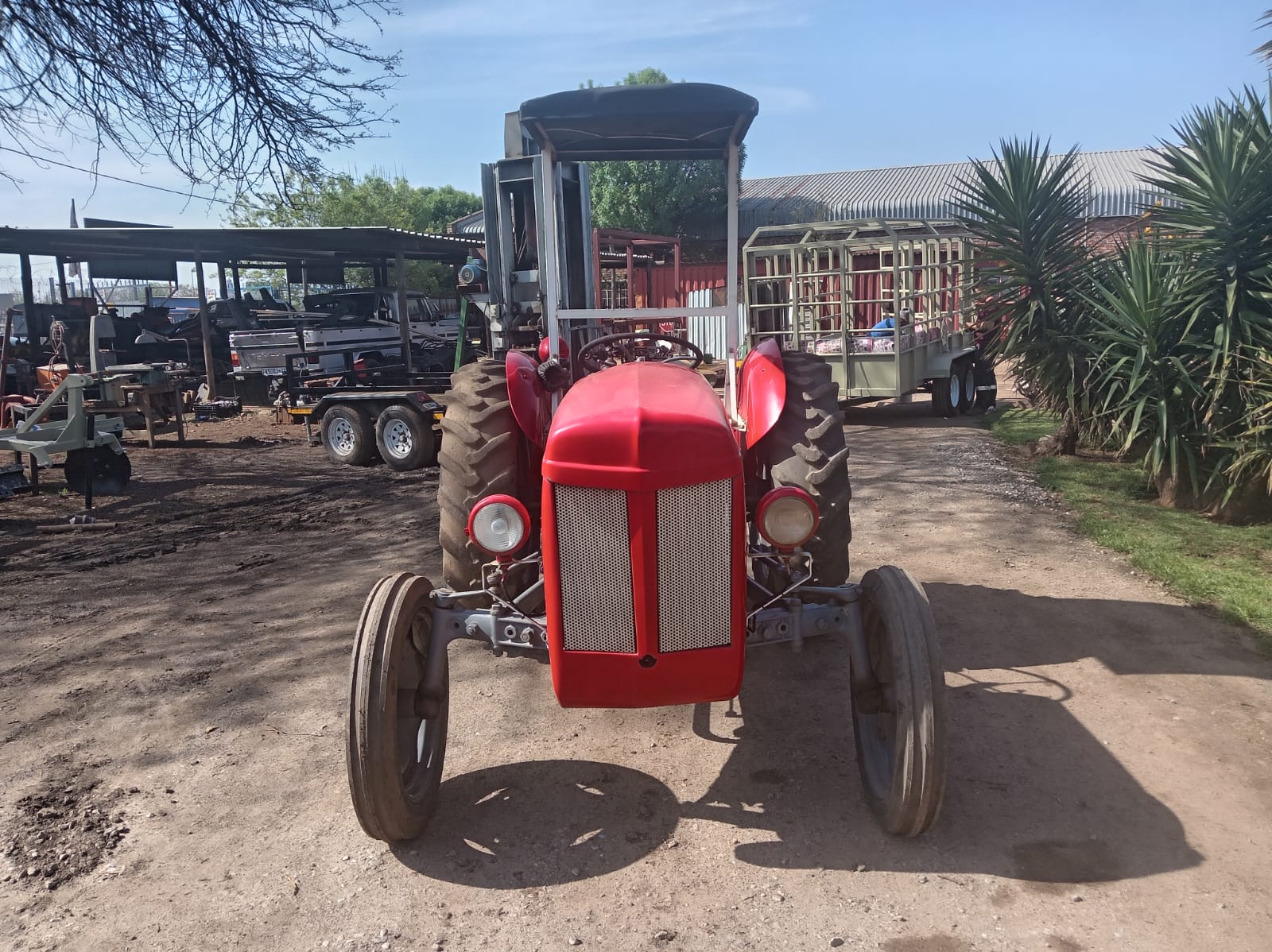 Massey Ferguson TED20 Trekker / Tractor - Image 4