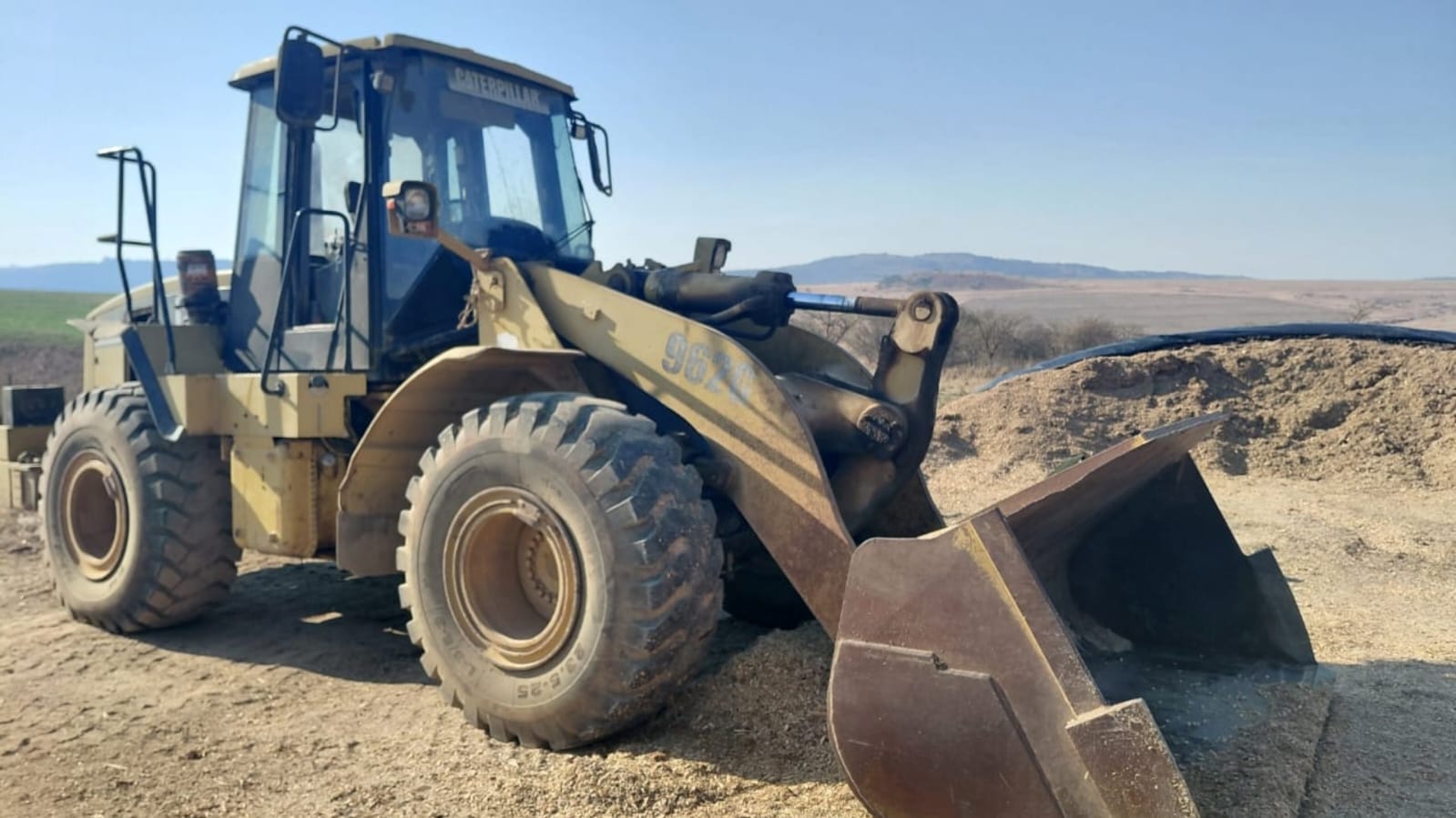CAT 962G Front End Loader / Voorlaaier - Image 2