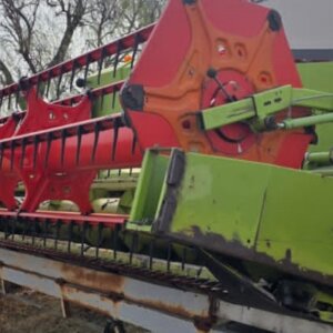 Alternative view of Claas Mega 360 Stroper / Combine Harvester