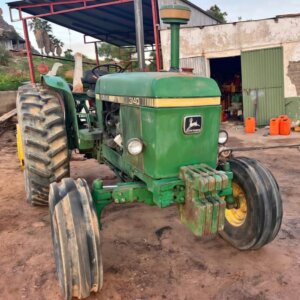 John Deere 3140 Trekker / Tractor