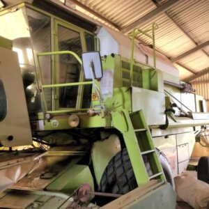 Claas Dominator 76 Stroper / Combine Harvester with Pickup Header
