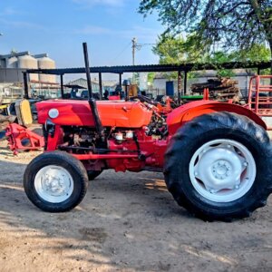 Massey Ferguson 135 Trekker / Tractor