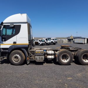 Iveco Stralis 430 Voorhakker Trok / Horse Truck