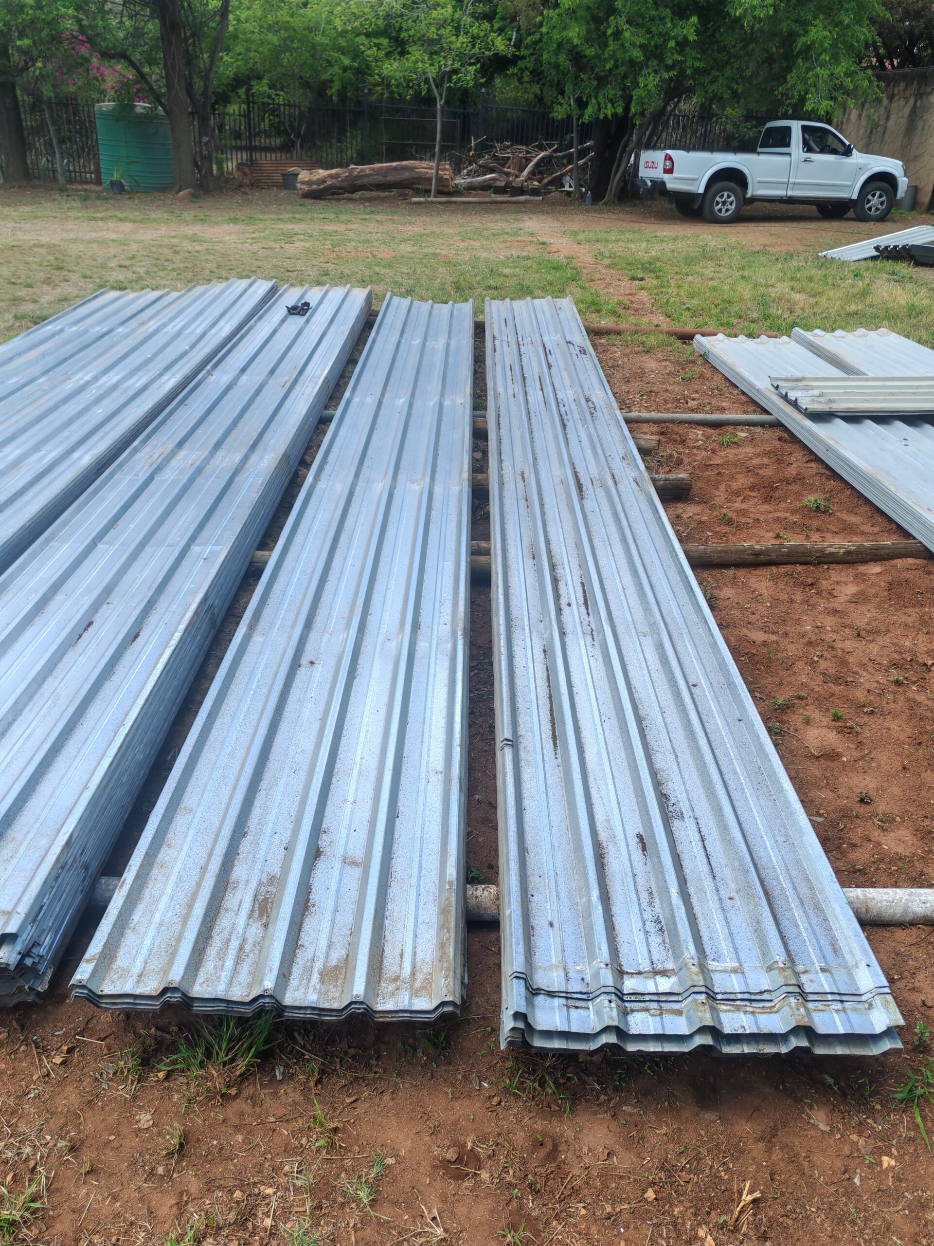 Dakplate / Roofing Sheets