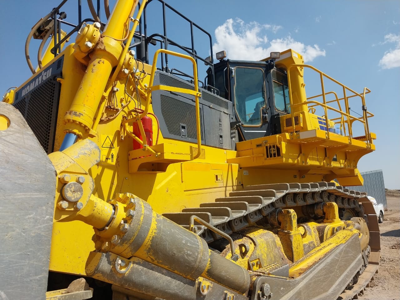 Komatsu D475A-5EO Dozer / Stootskraper - Image 4