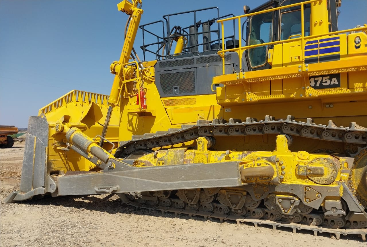 Komatsu D475A-5EO Dozer / Stootskraper - Image 5